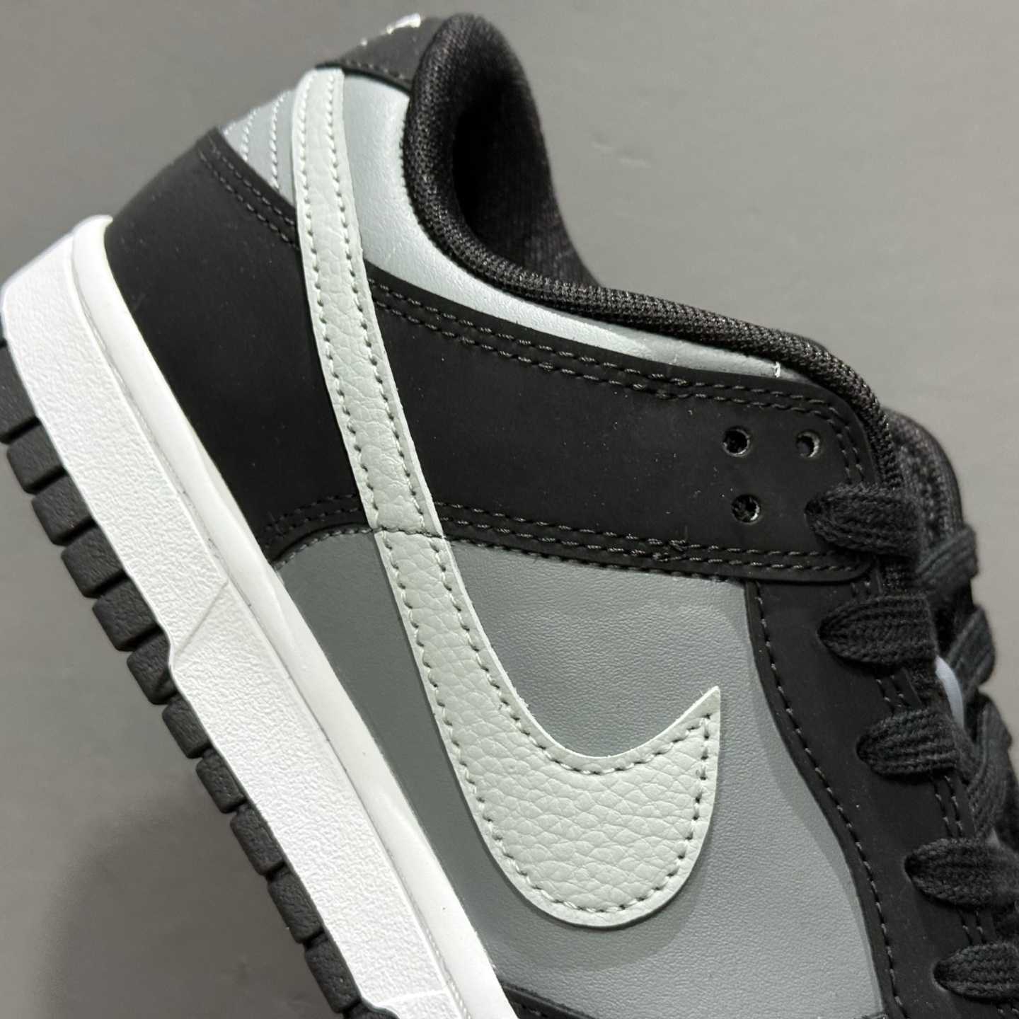 Nike SB Dunk Low “Black / Grey” – IB3079-001 - EUR FASHION