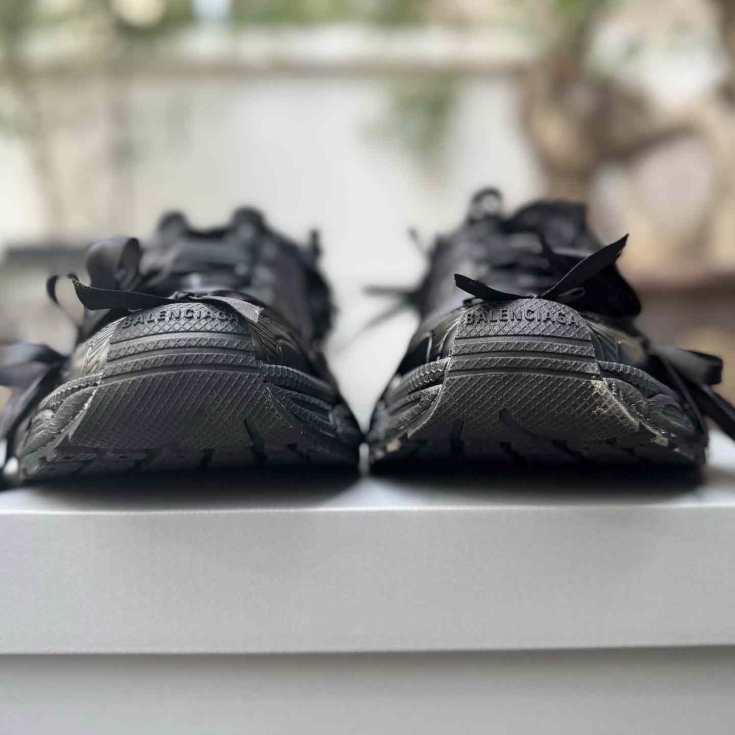 Balenciaga 3XL Mule “Black” Distressed Closed-Toe Half Slip-On Sneaker  - EUR FASHION