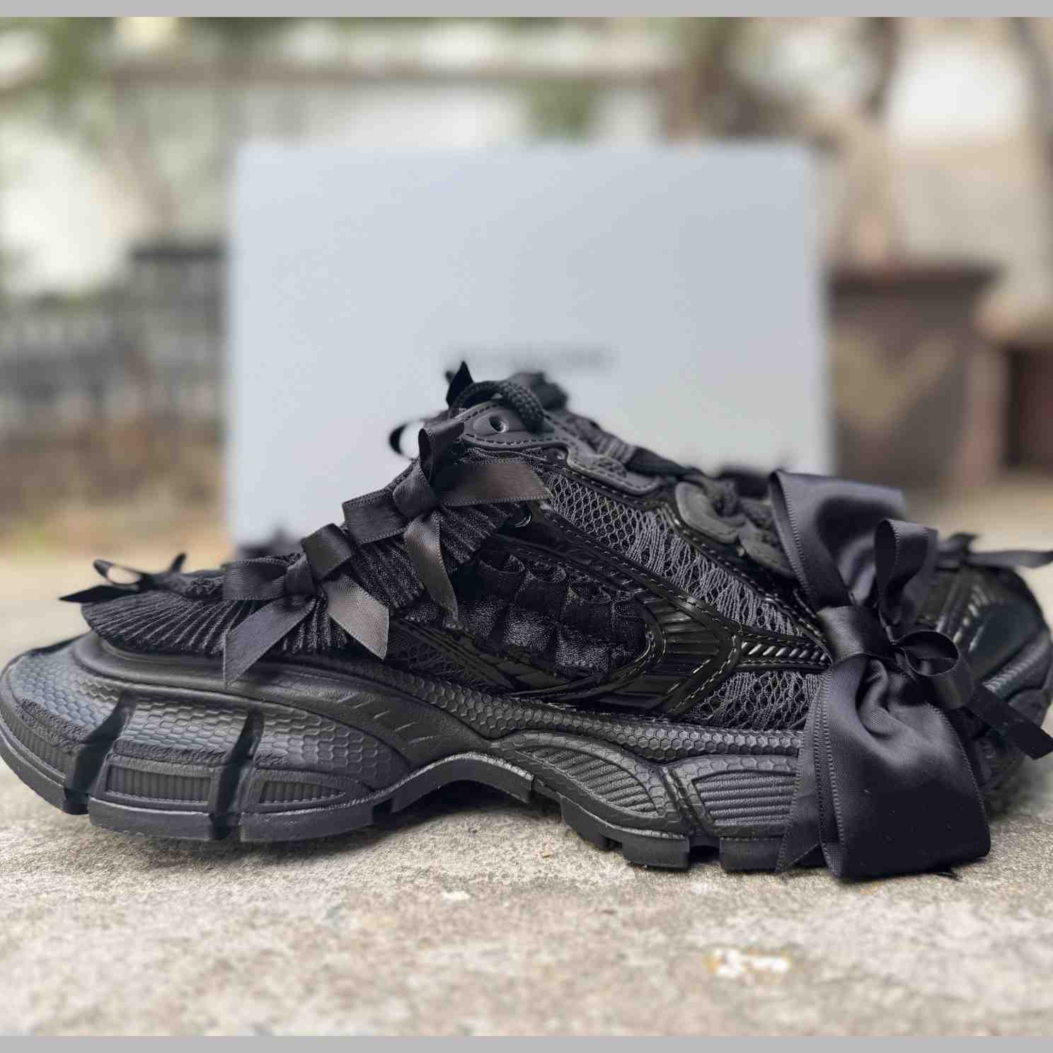 Balenciaga 3XL Mule “Black” Distressed Closed-Toe Half Slip-On Sneaker  - EUR FASHION