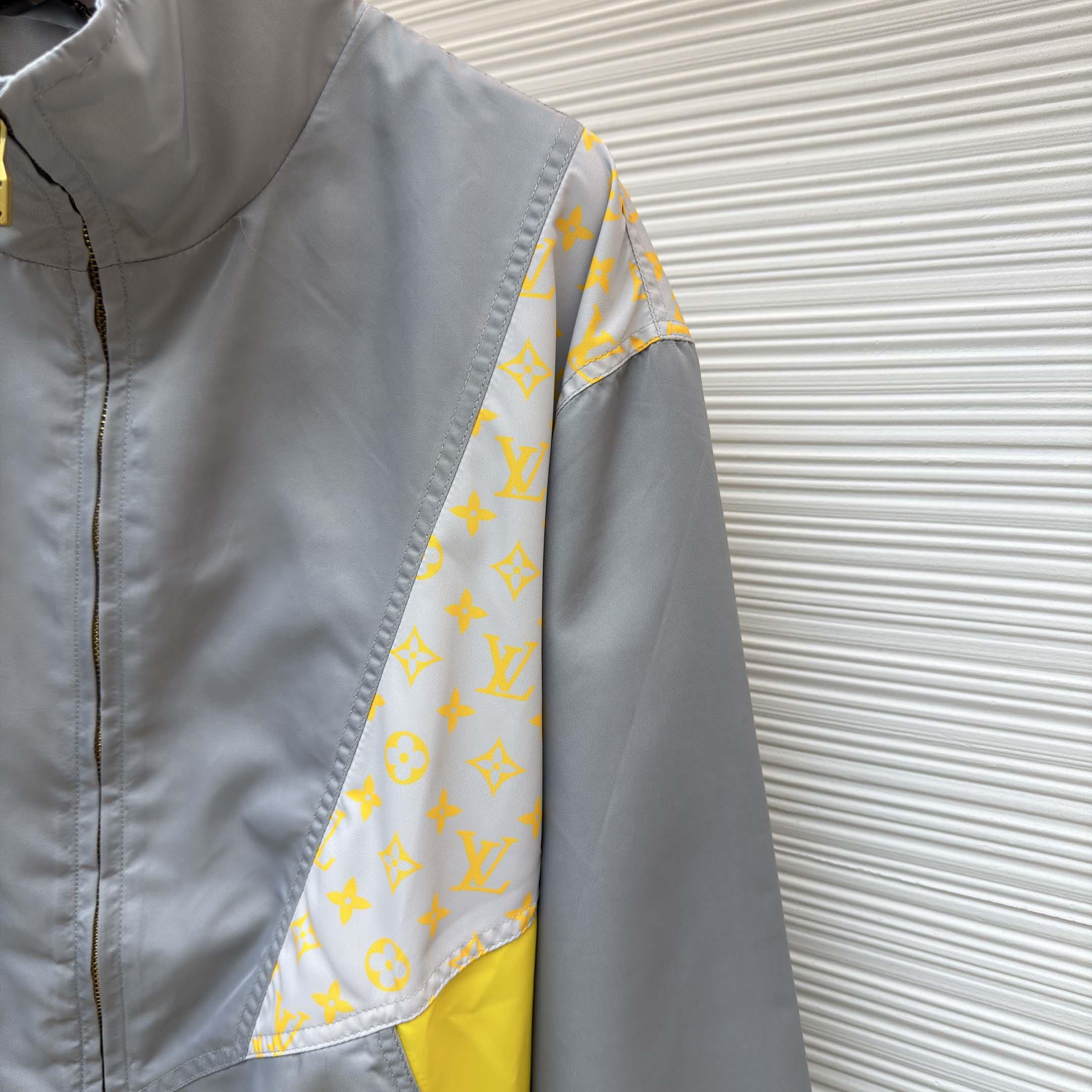 Louis Vuitton Monogram Track Top     1AHV38 - EUR FASHION