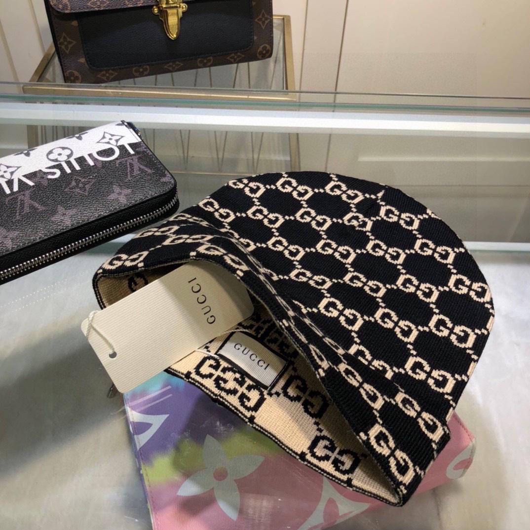 Gucci Beanie  - EUR FASHION