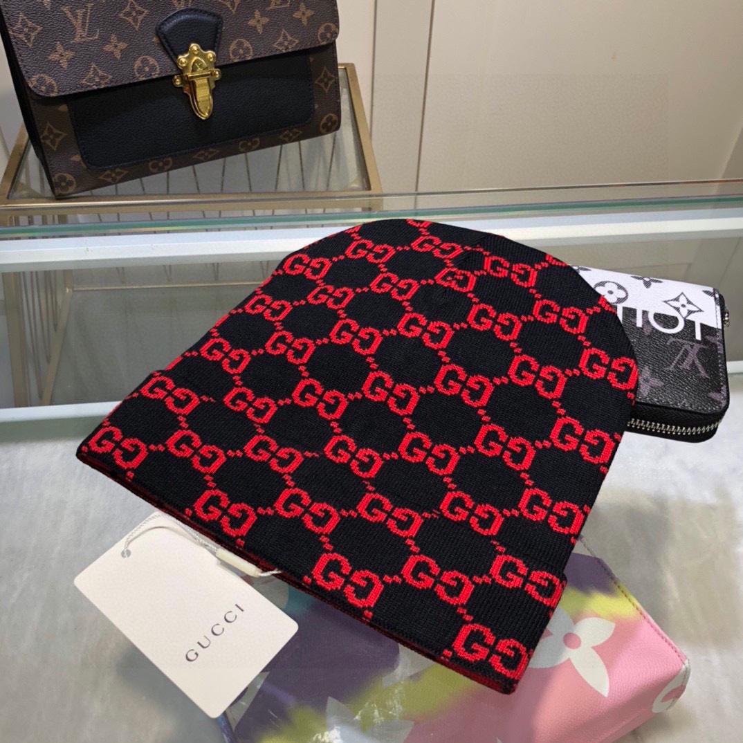 Gucci Beanie  - EUR FASHION