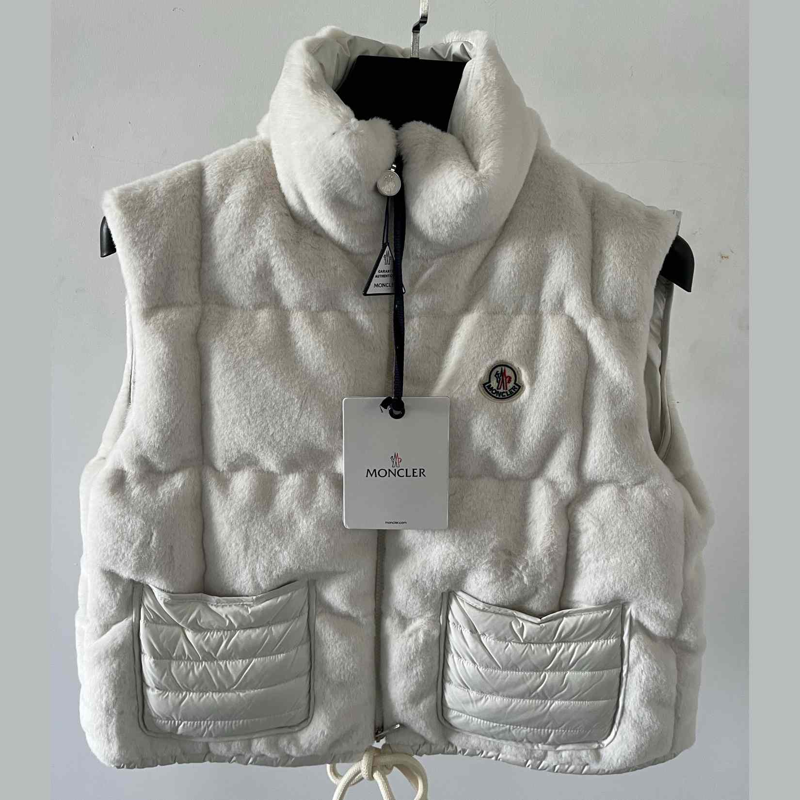 Moncler Arques Fleece-texture Gilet - EUR FASHION