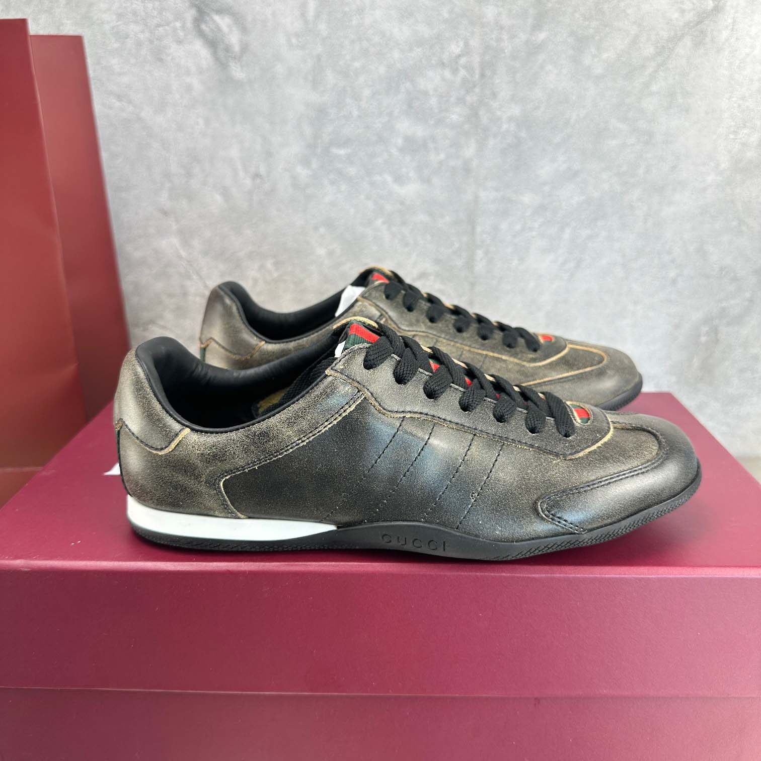 Gucci Shift Sneaker - EUR FASHION