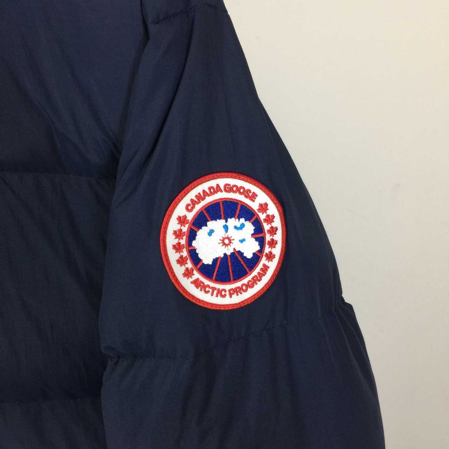 Canada Goose Long Down Jacket - EUR FASHION