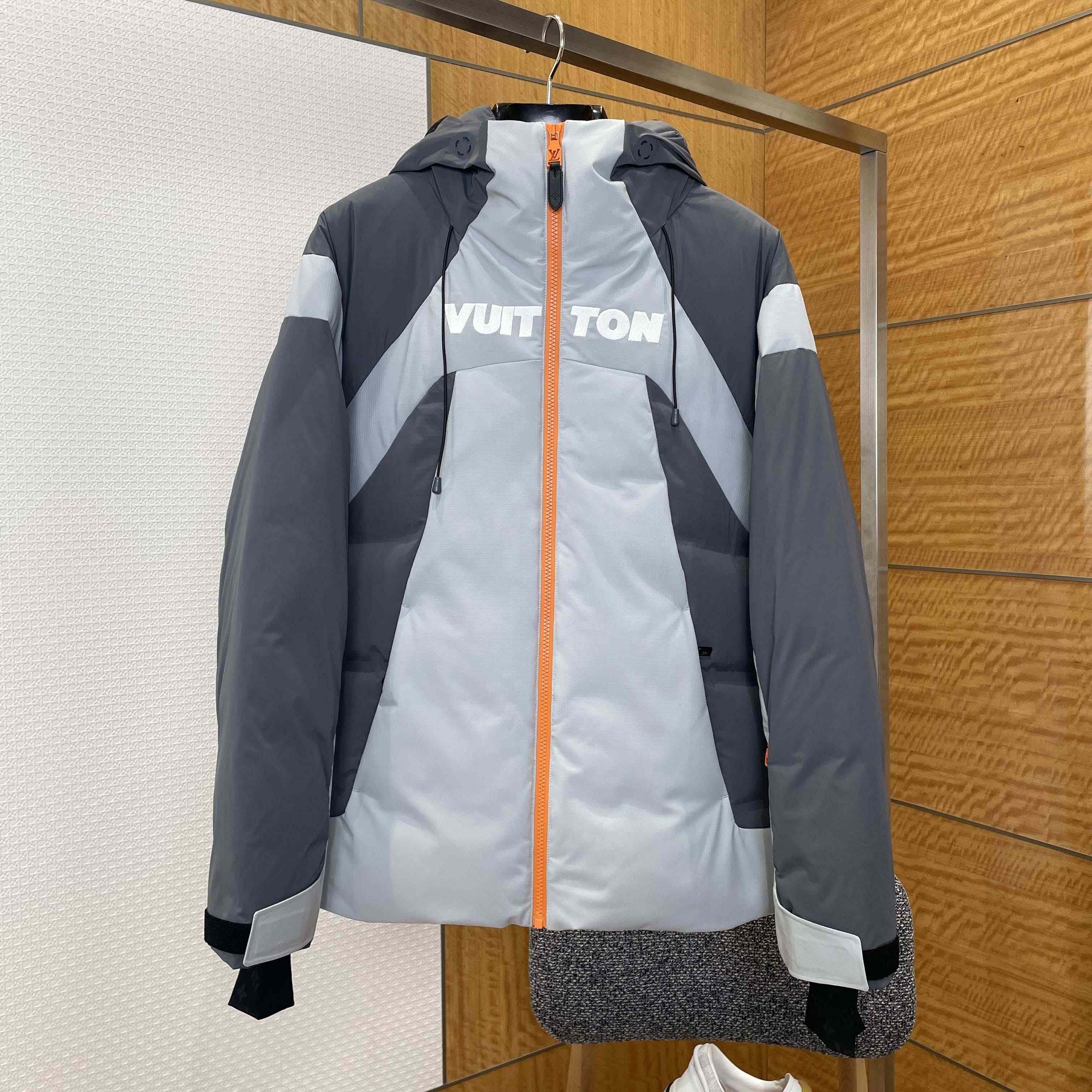 Louis Vuitton Technical Down Ski Jacket  1AGIQ4 - EUR FASHION