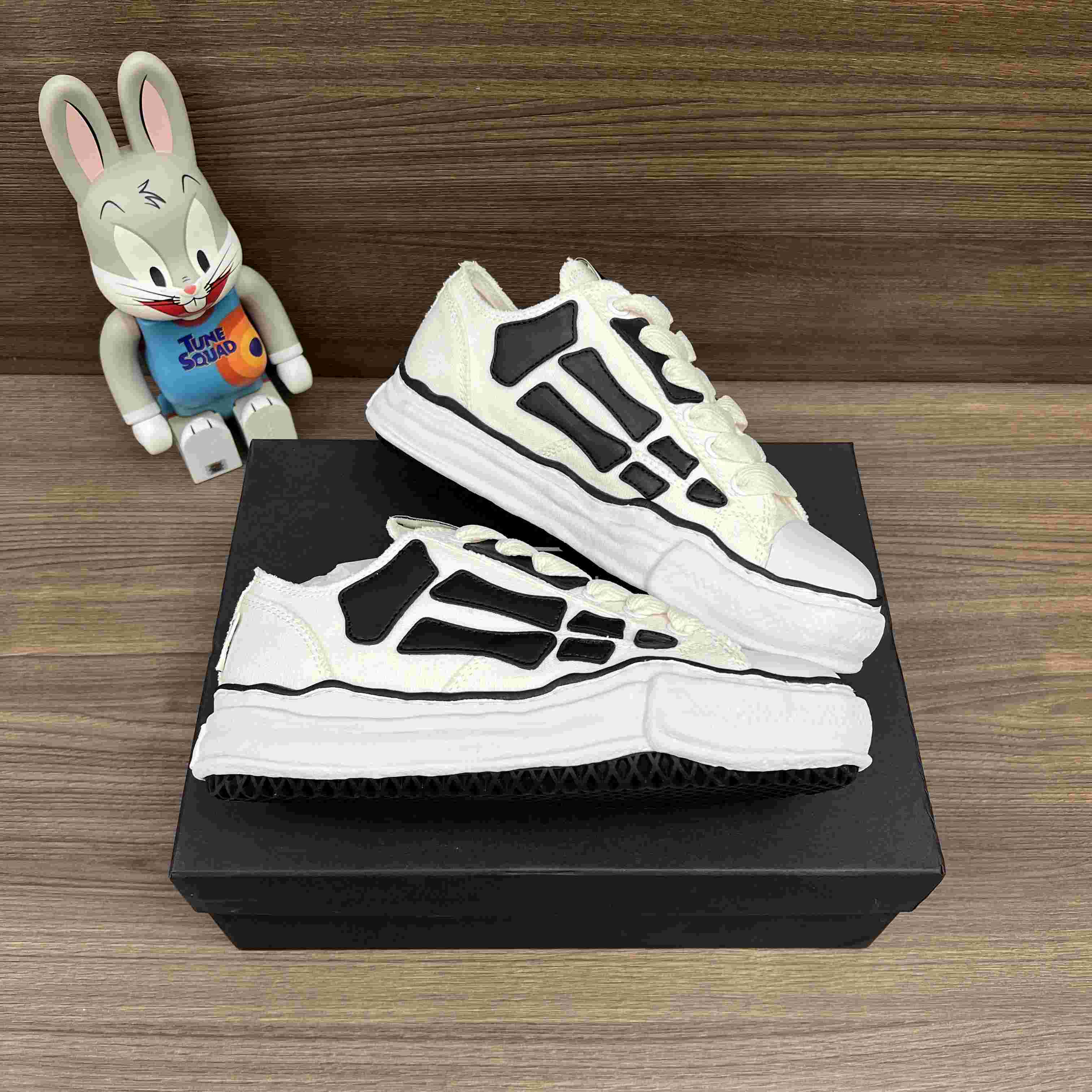 Maison Mihara Yasuhiro x Amiri Skel-Top Low Sneakers - EUR FASHION