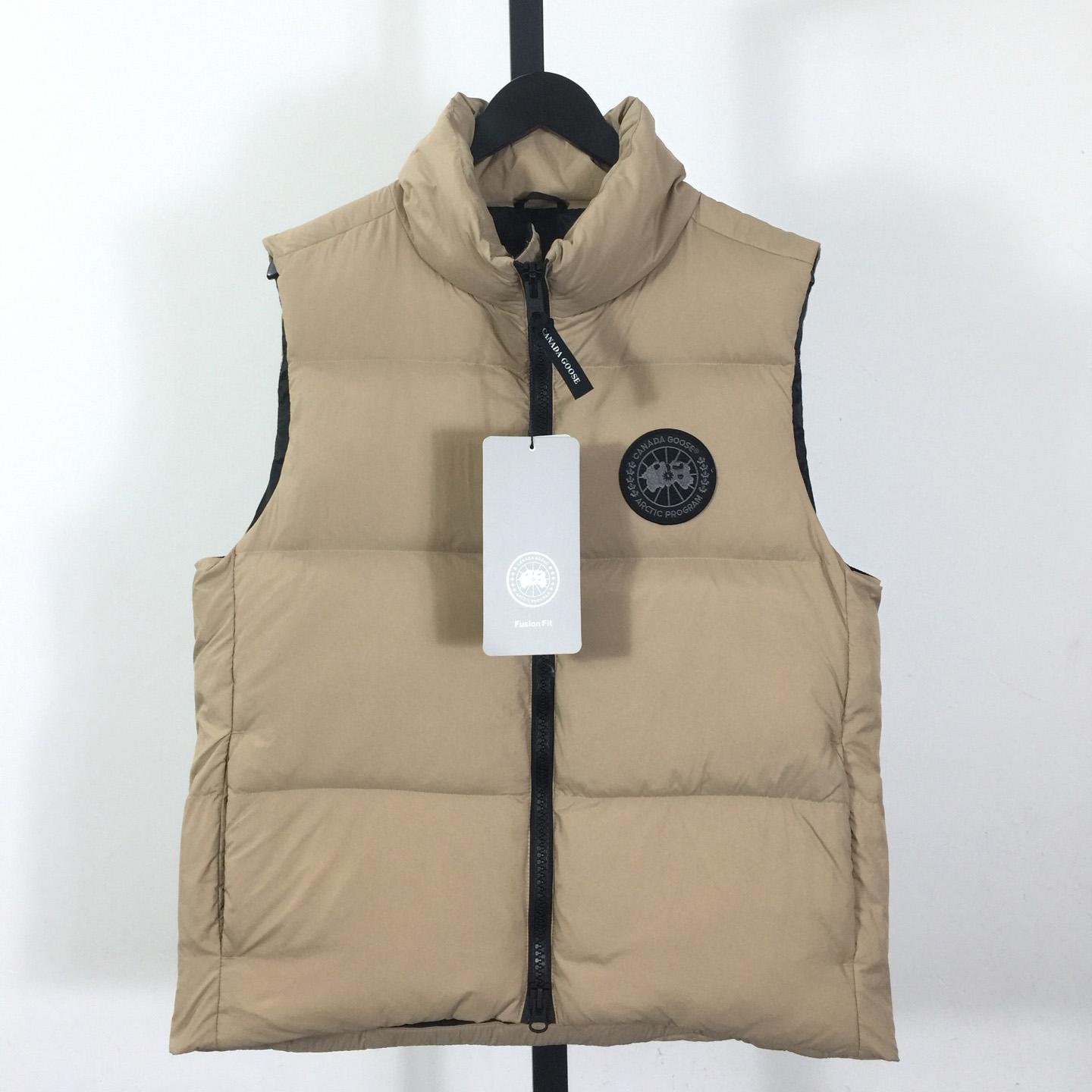 Canada Goose Lawrence Puffer Vest Black Label - EUR FASHION