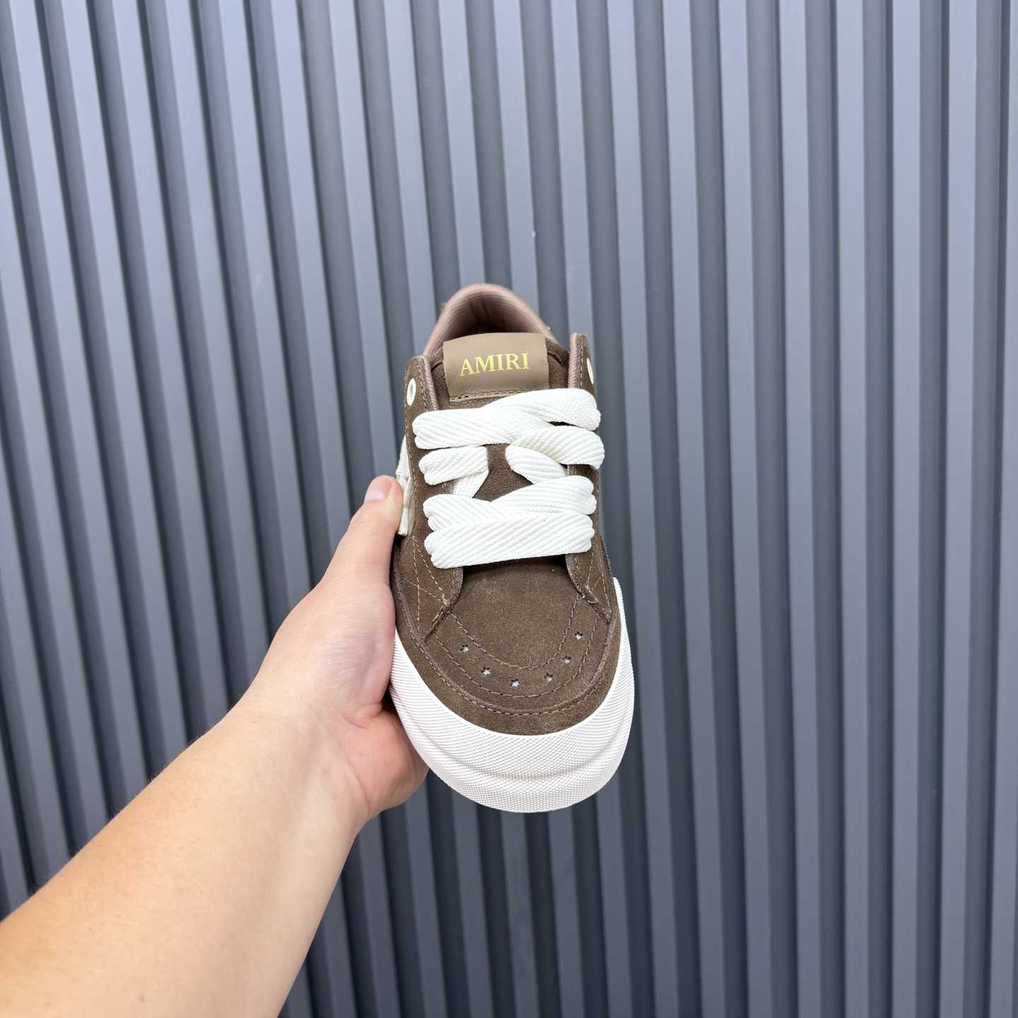 Amiri Star-embellished Suede Trainers - EUR FASHION