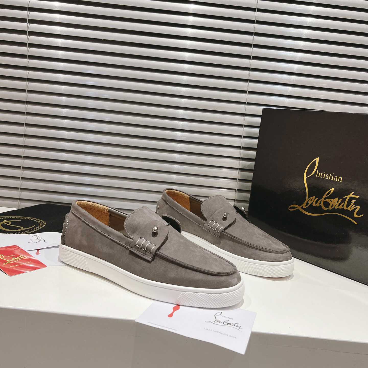 Christian Louboutin Boat Shoes - Reversed nubuck leather - EUR FASHION