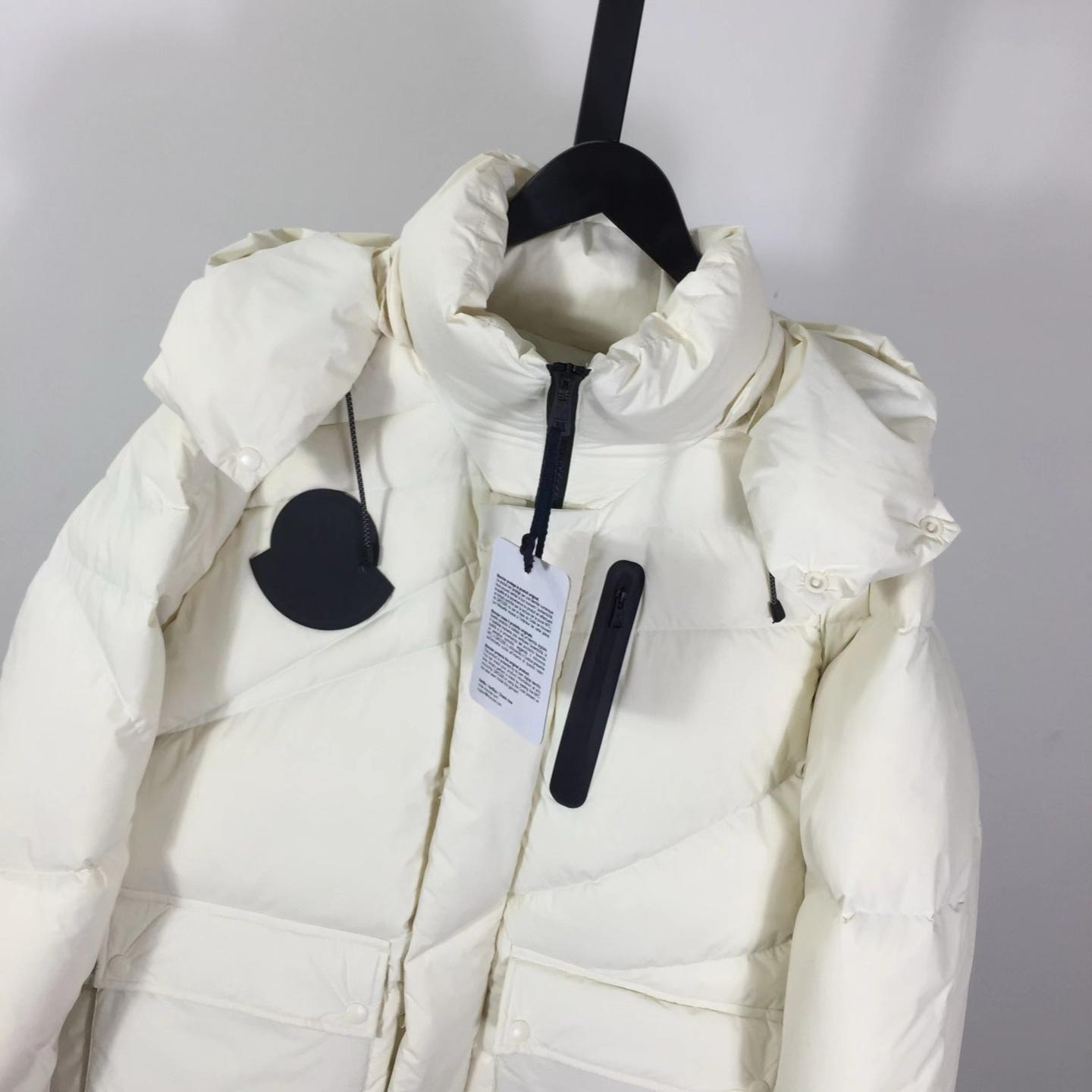 Moncler Short Down Jacket - EUR FASHION