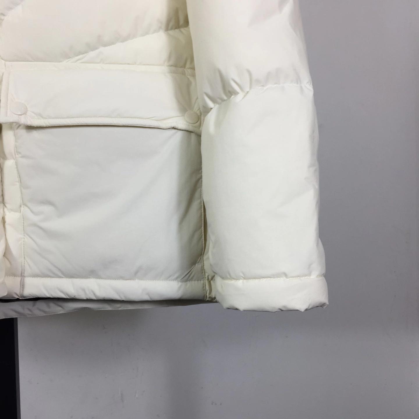 Moncler Short Down Jacket - EUR FASHION