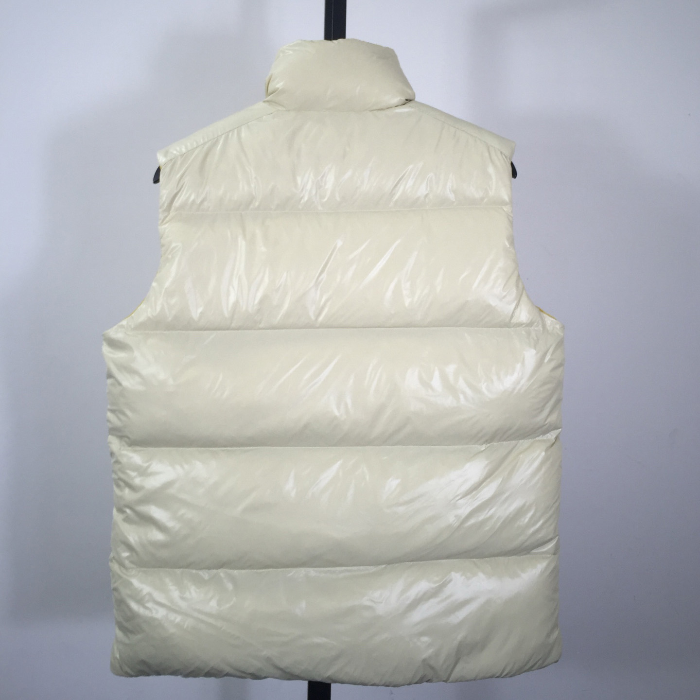 Moncler Lipsi Down Vest - EUR FASHION