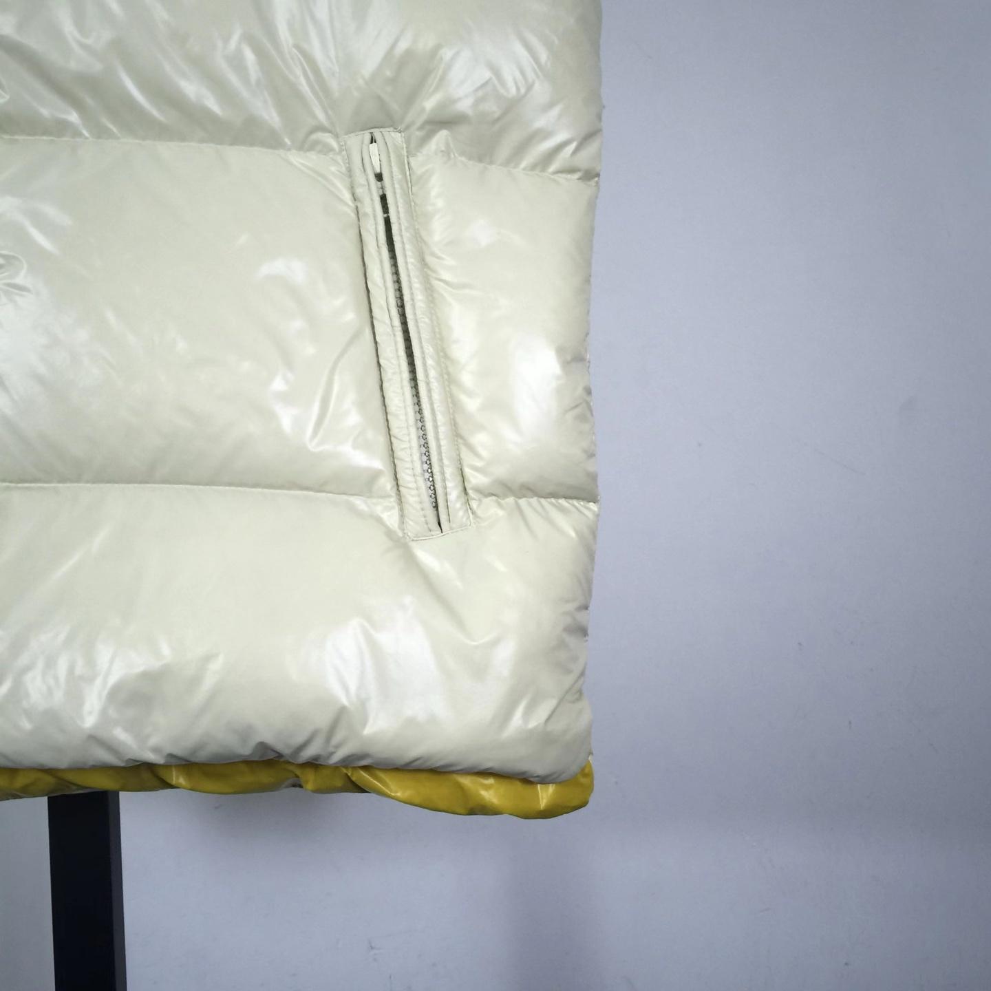 Moncler Lipsi Down Vest - EUR FASHION