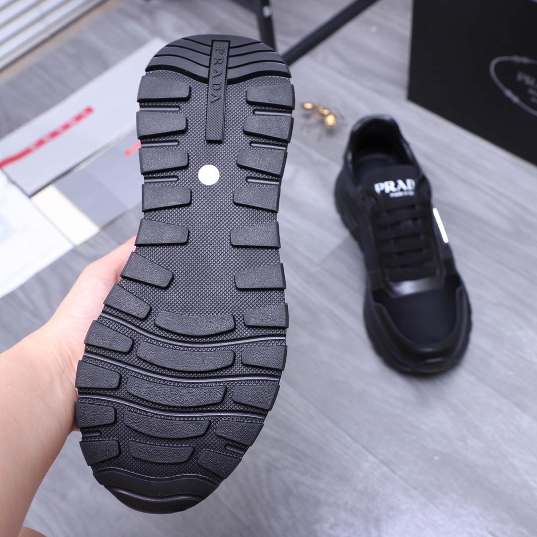 Prada Sneaker - EUR FASHION