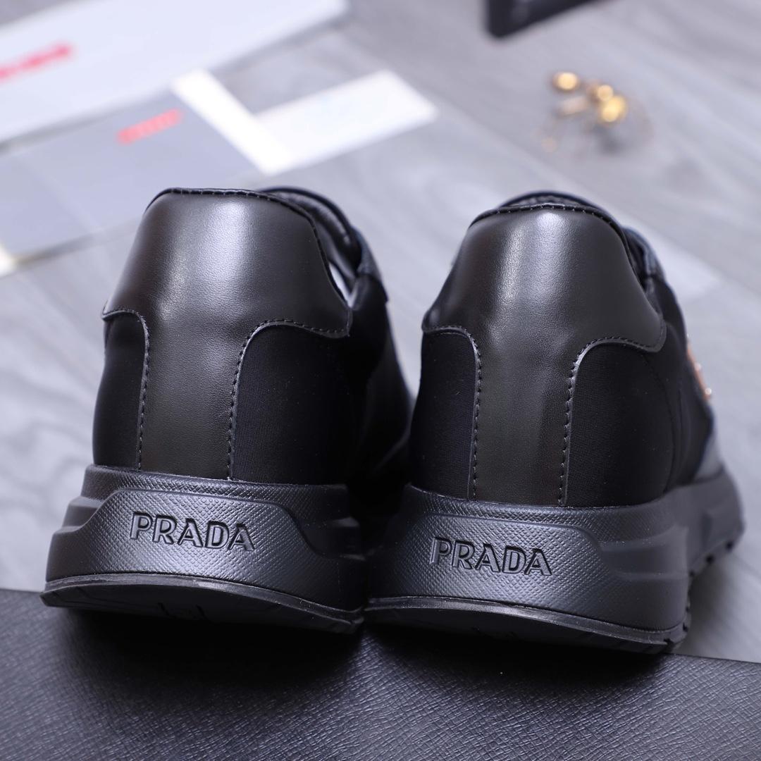 Prada Sneaker - EUR FASHION