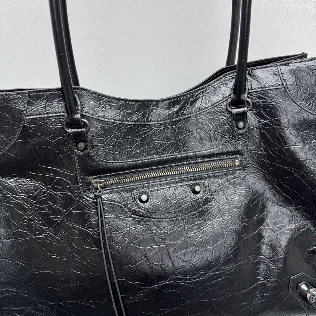 Balenciaga Le City Tote Bag Medium In Black - EUR FASHION