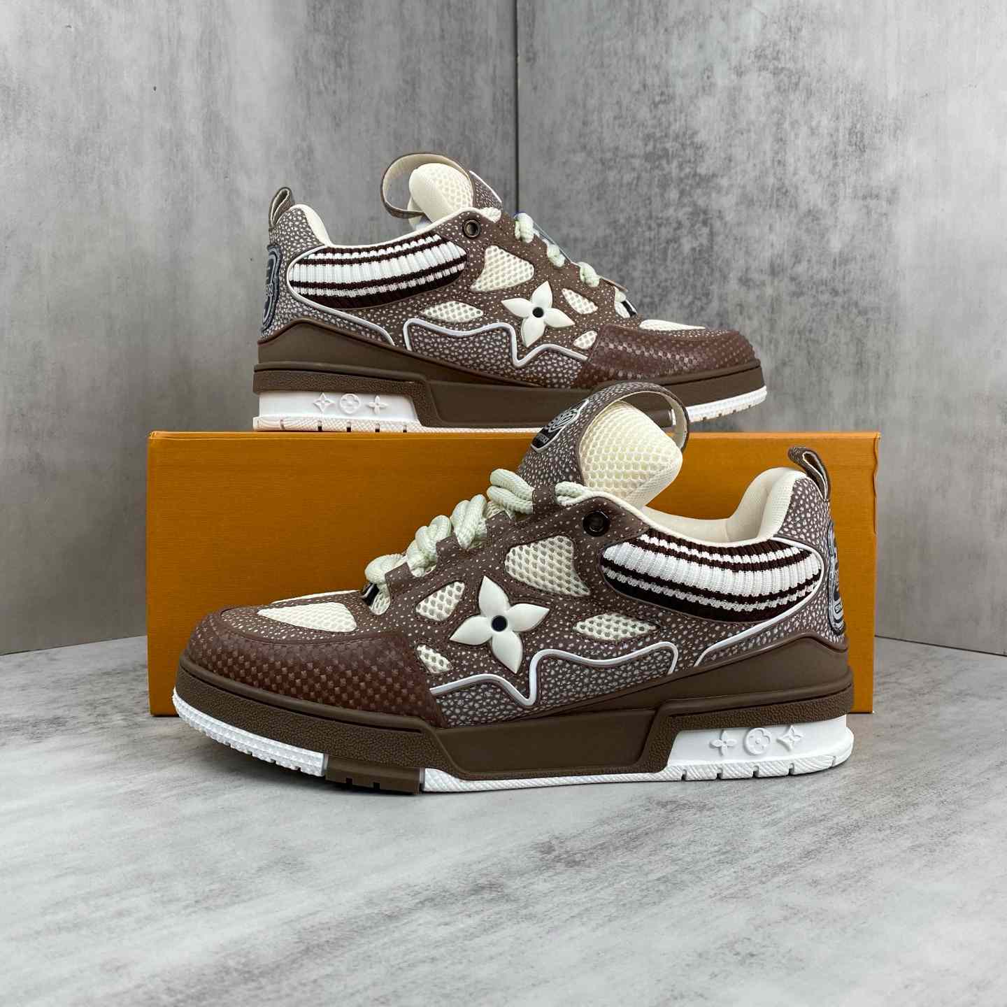 Louis Vuitton LV Skate Sneaker     1AHSWW - EUR FASHION