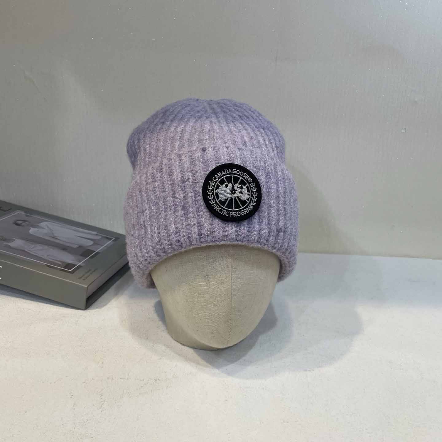 Canada Goose Beanie  - EUR FASHION