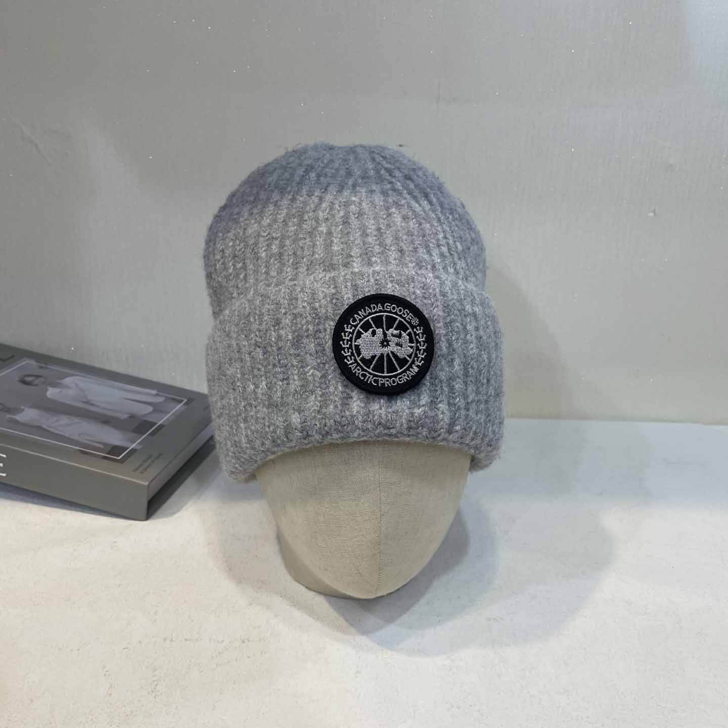 Canada Goose Beanie  - EUR FASHION
