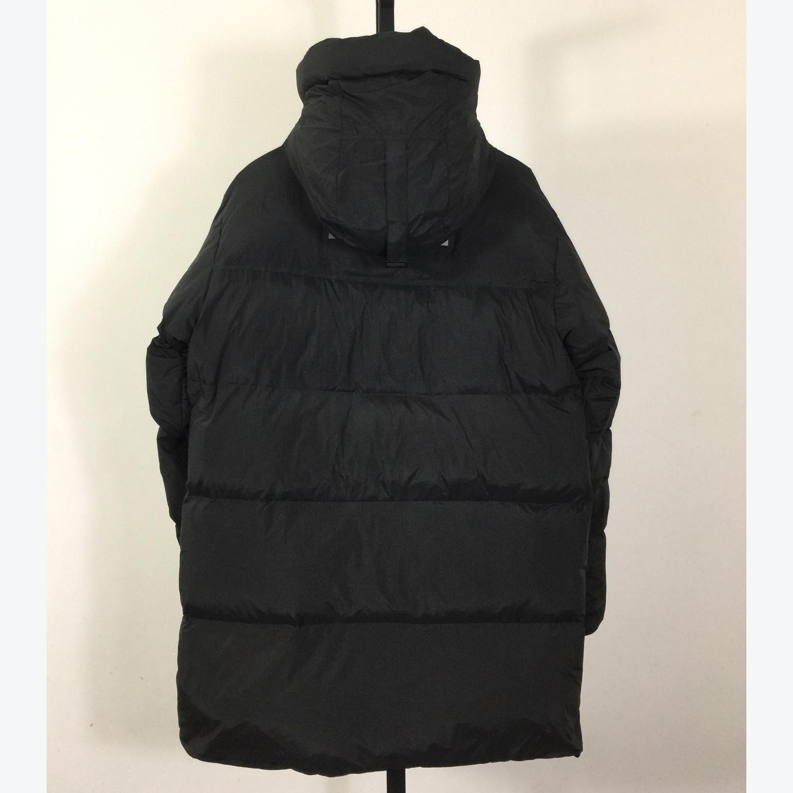 Canada Goose Long Down Jacket - EUR FASHION