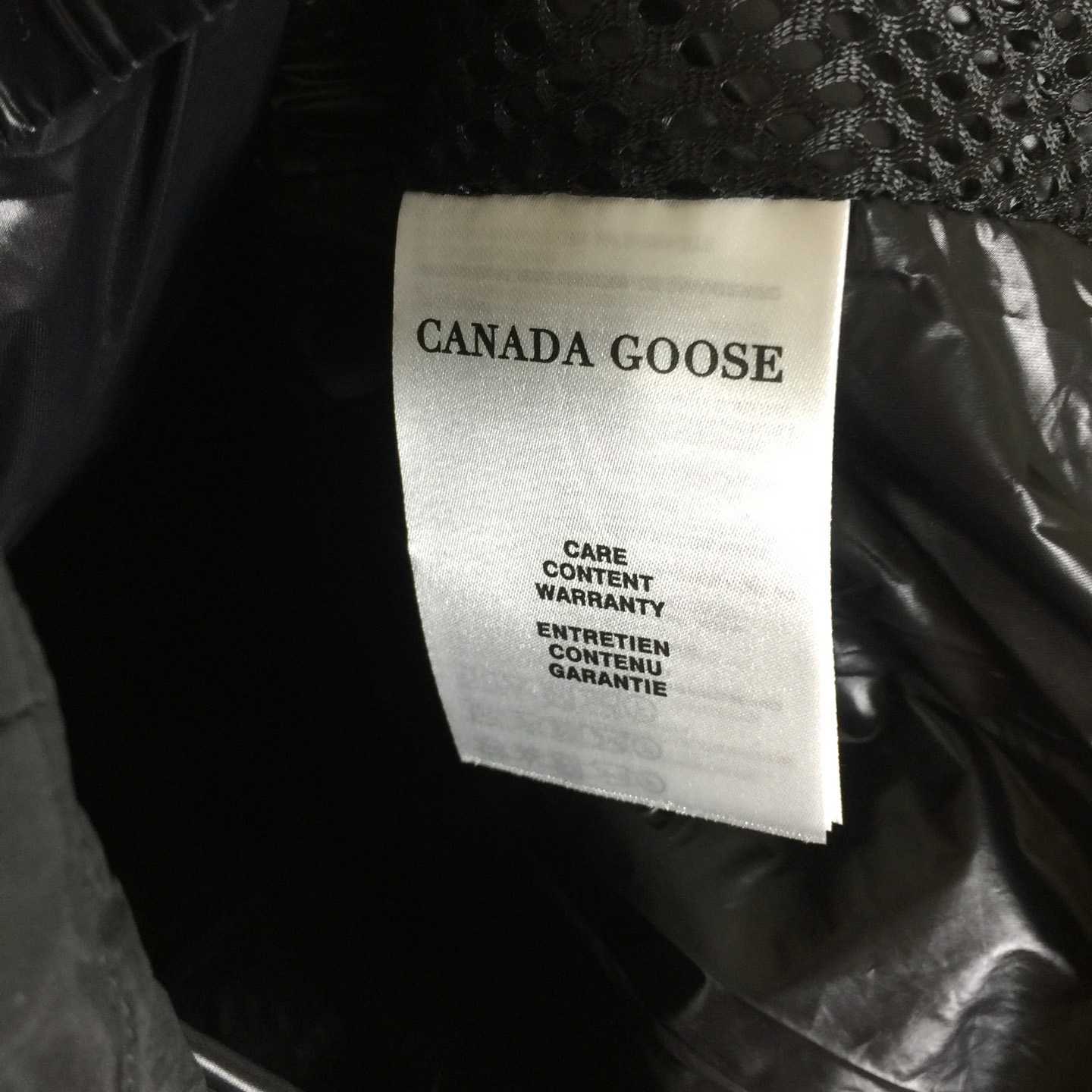 Canada Goose Long Down Jacket - EUR FASHION
