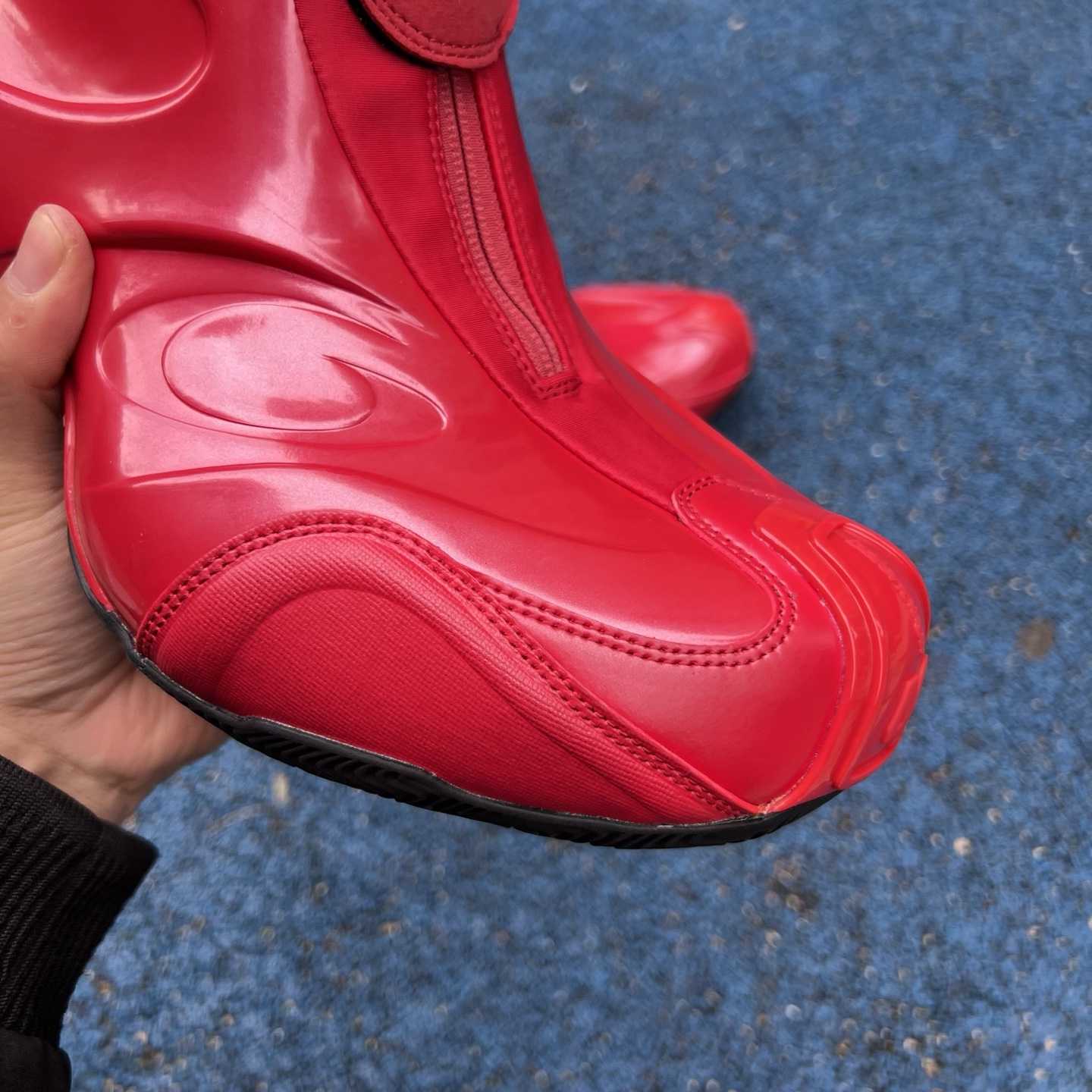 Balenciaga Basketball Sneaker 19th Edition “Black/Red” 824909WBKBM6010 - EUR FASHION