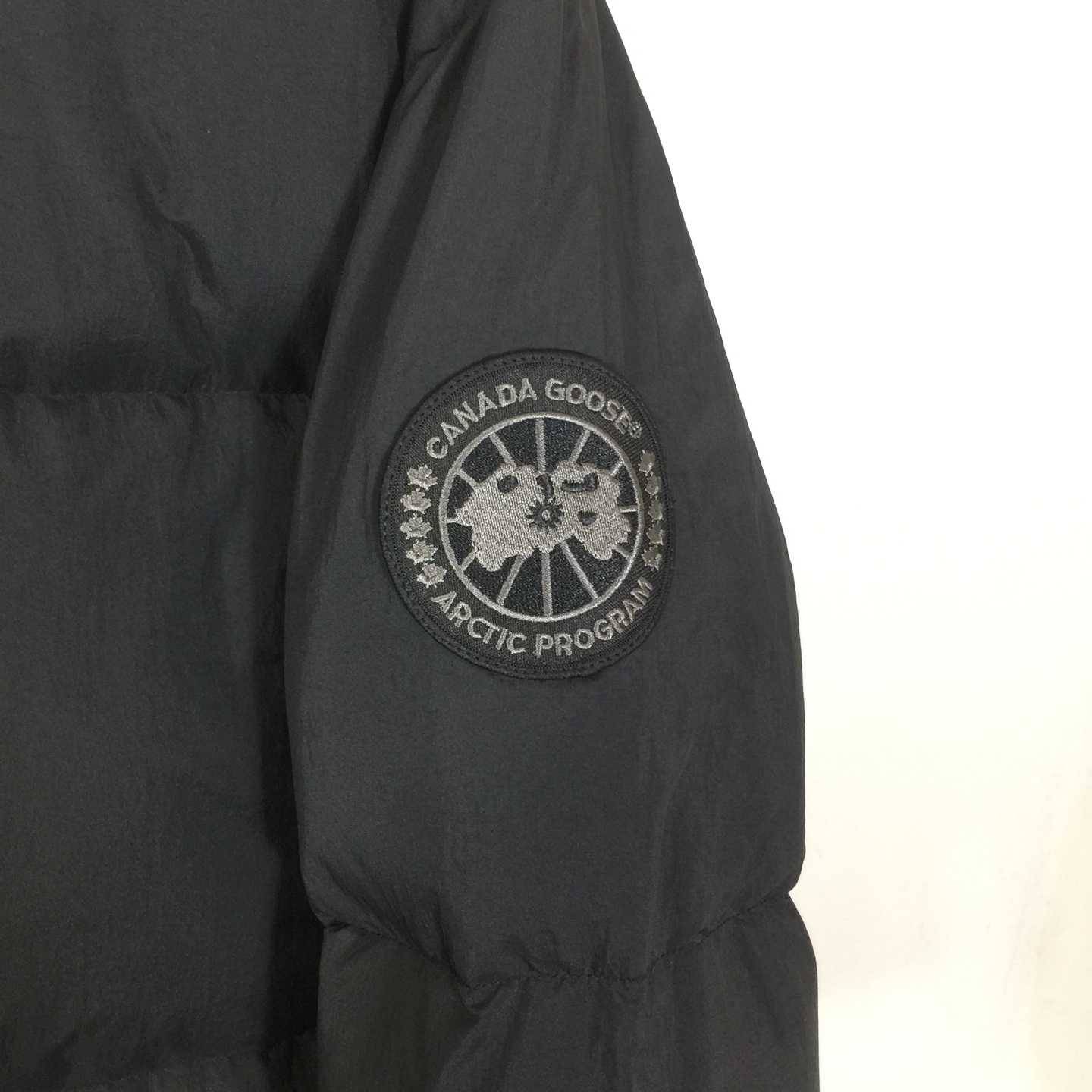 Canada Goose Lawrence Puffer Jacket  Black Label - EUR FASHION
