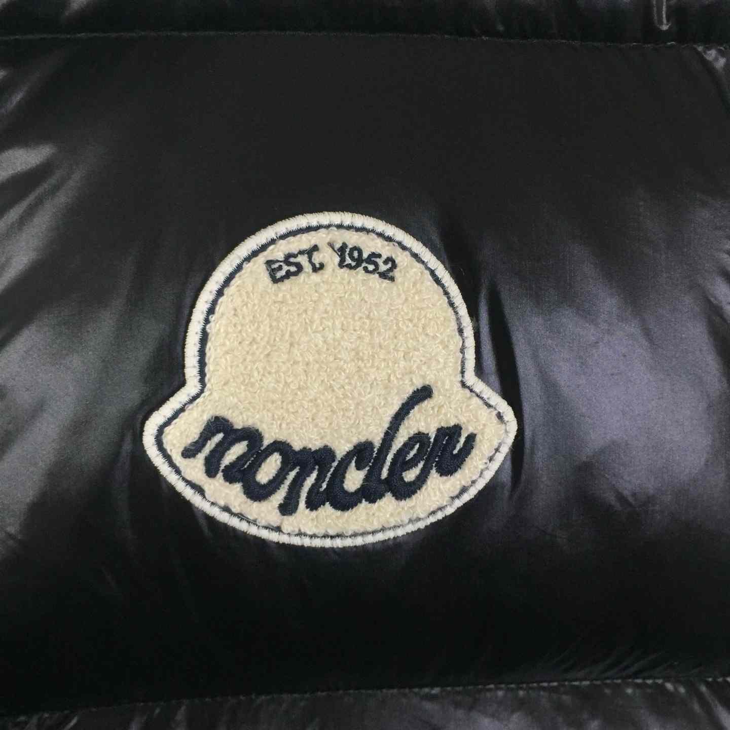 Moncler Lipsi Down Vest - EUR FASHION