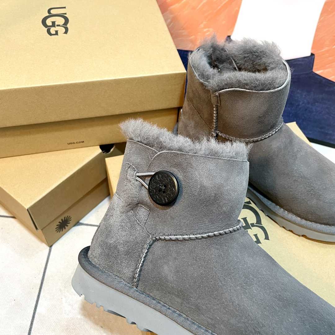 Ugg Boots - EUR FASHION