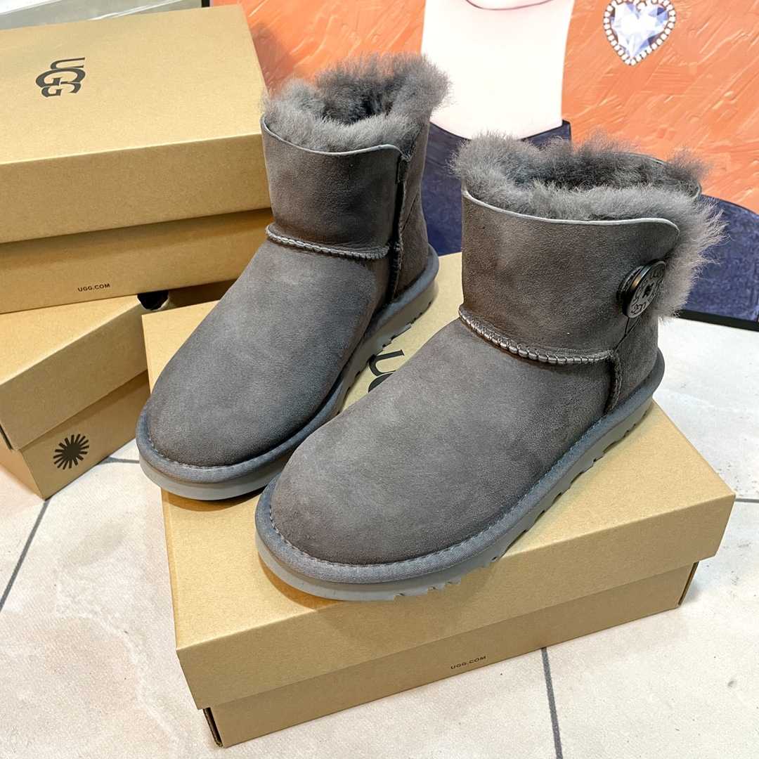Ugg Boots - EUR FASHION