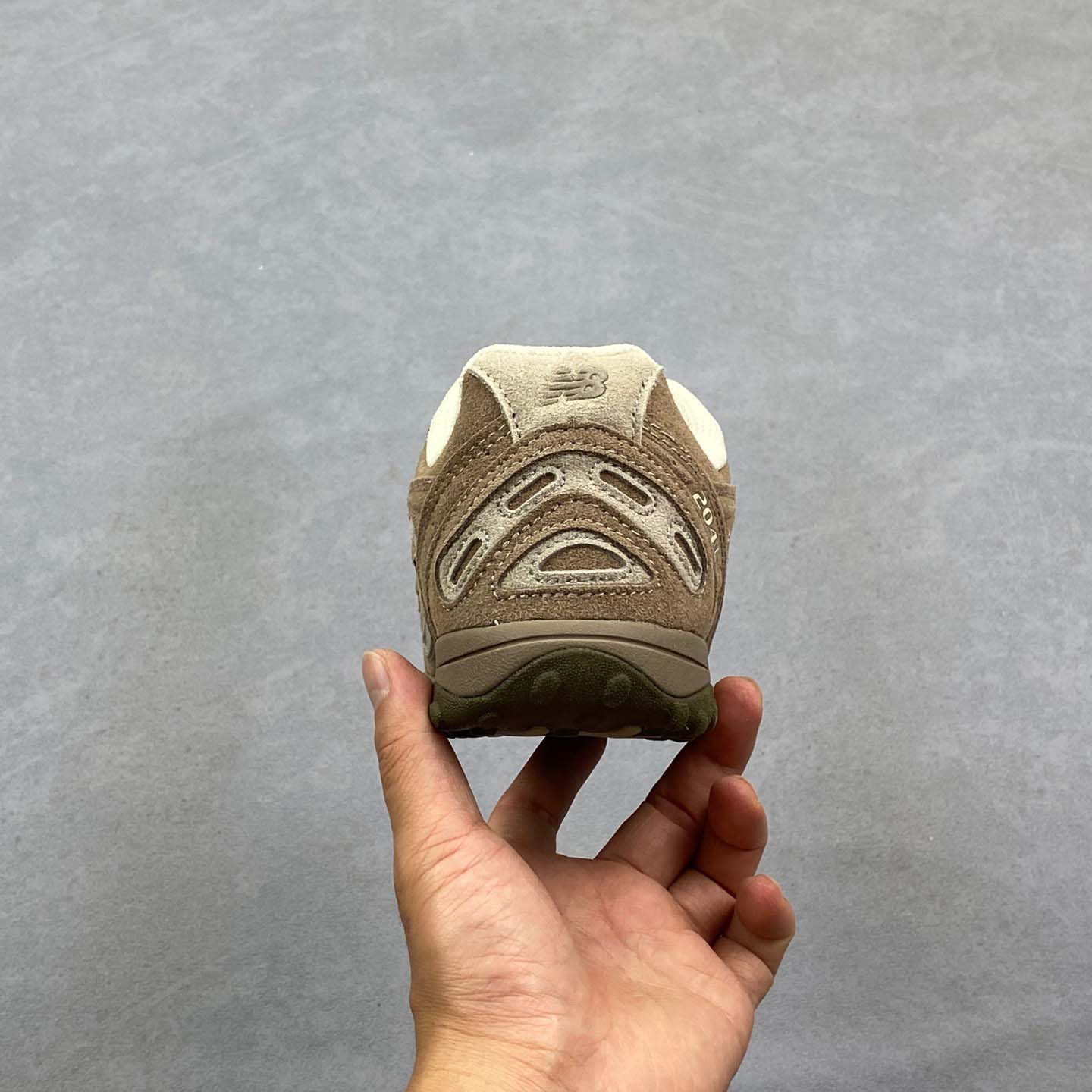 New Balance 204 Series Retro Breathable Running Shoes Light Brown U204LMMA - EUR FASHION