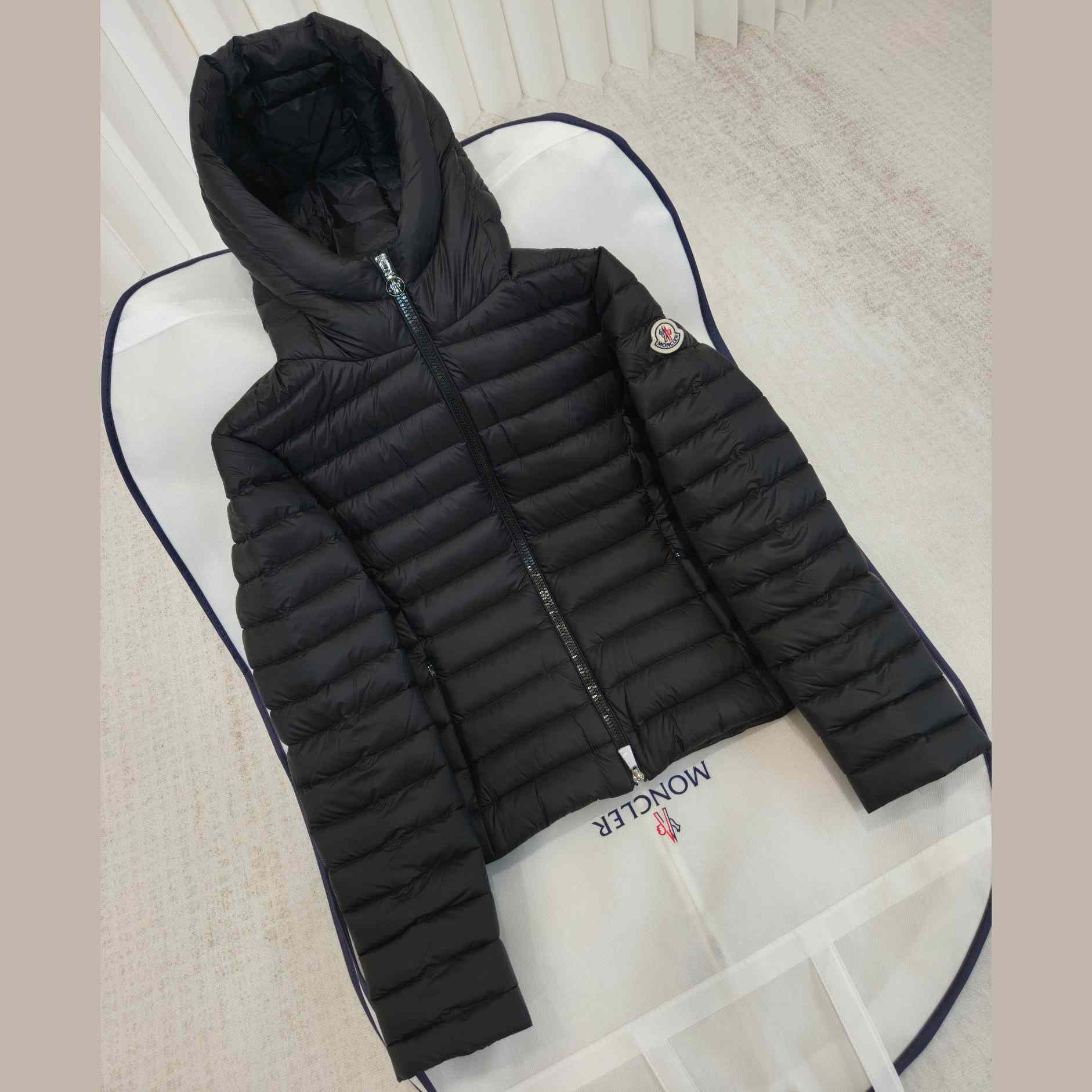 Moncler Ige Hooded Short Down Jacket - EUR FASHION