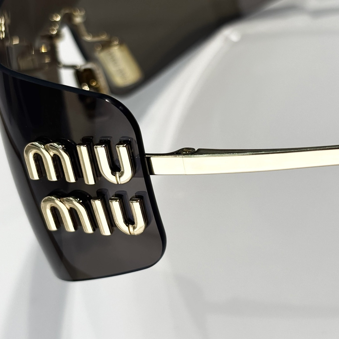 Miu Miu OMU B53S Sunglasses - EUR FASHION