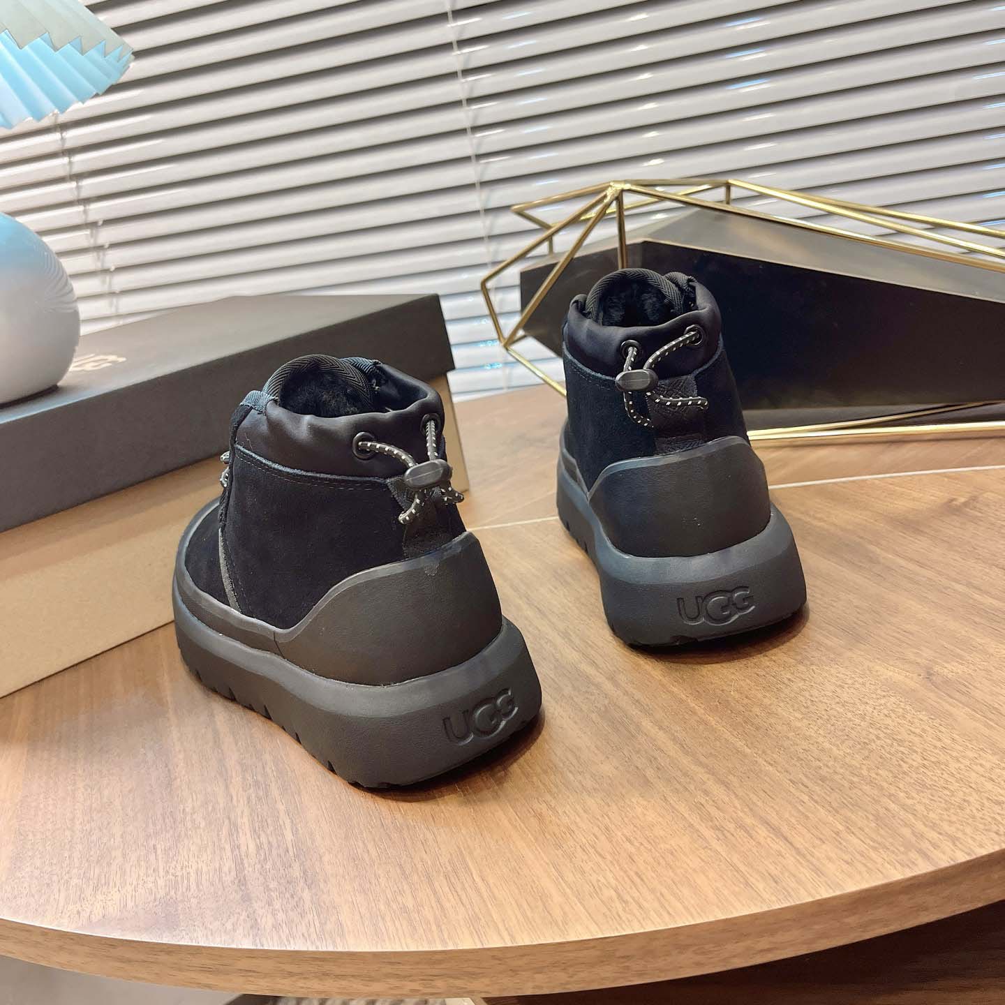 UGG Neumel Weather Hybrid Chukka - EUR FASHION