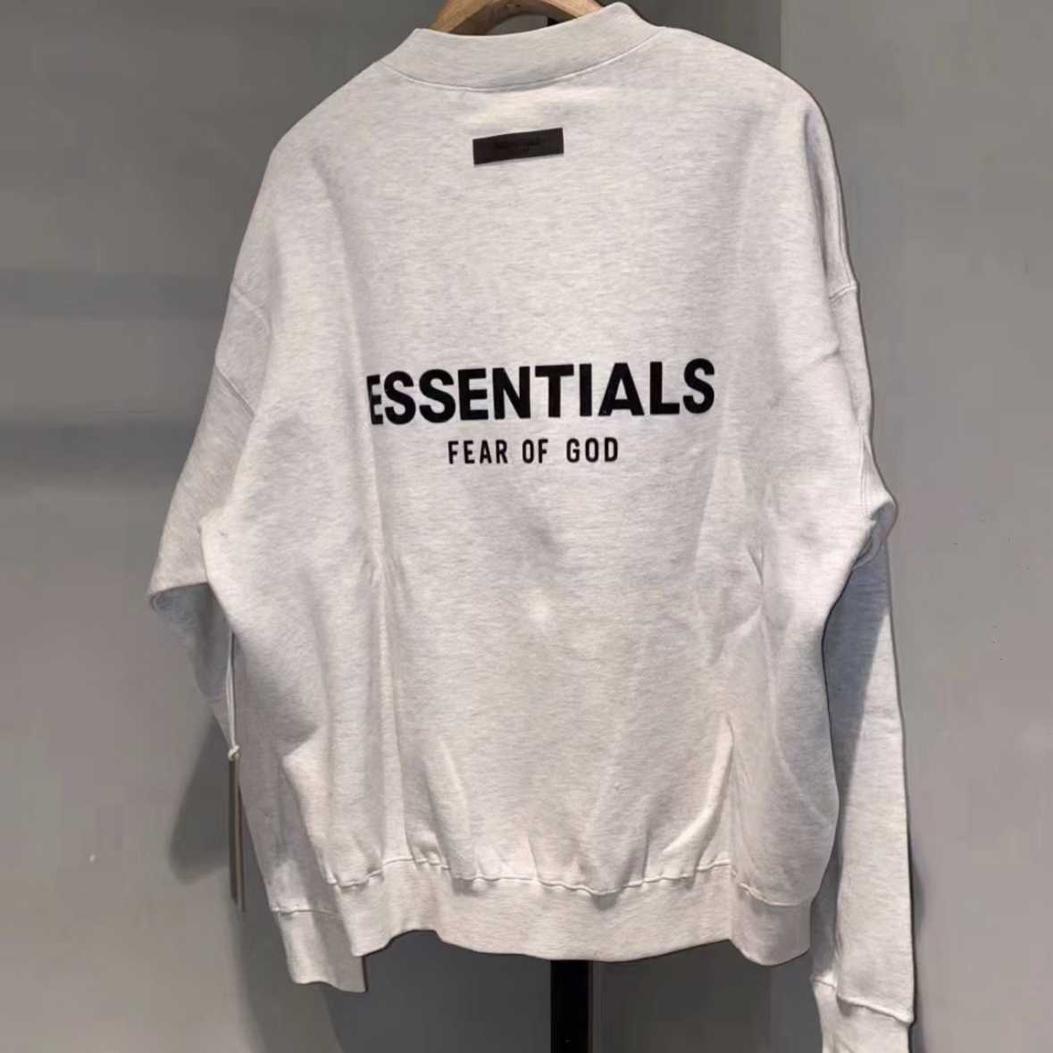 Fear of God Essentials Crewneck - EUR FASHION