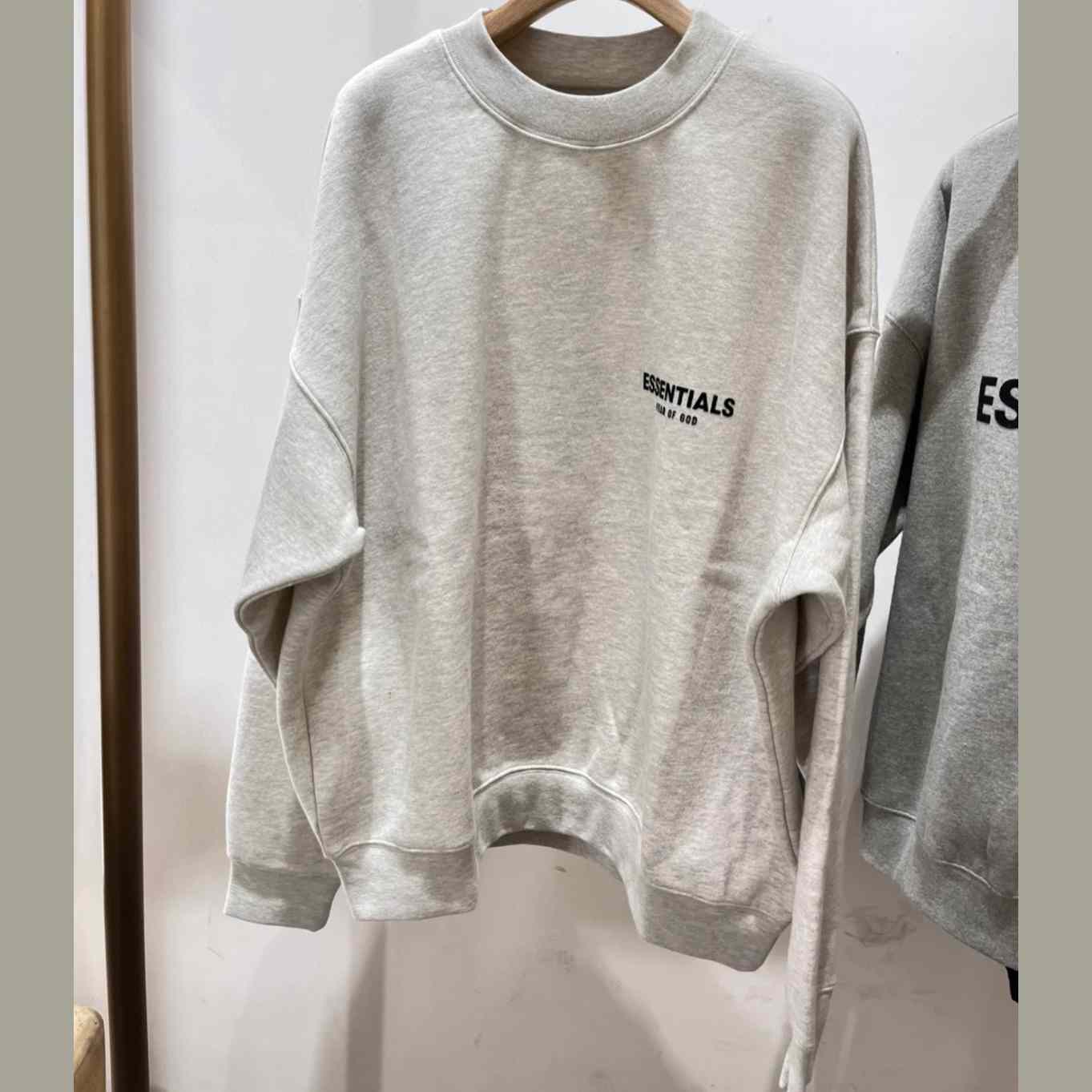 Fear of God Essentials Crewneck - EUR FASHION
