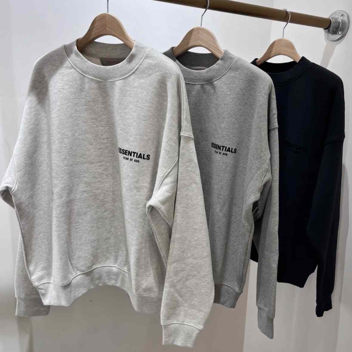Fear of God Essentials Crewneck - EUR FASHION