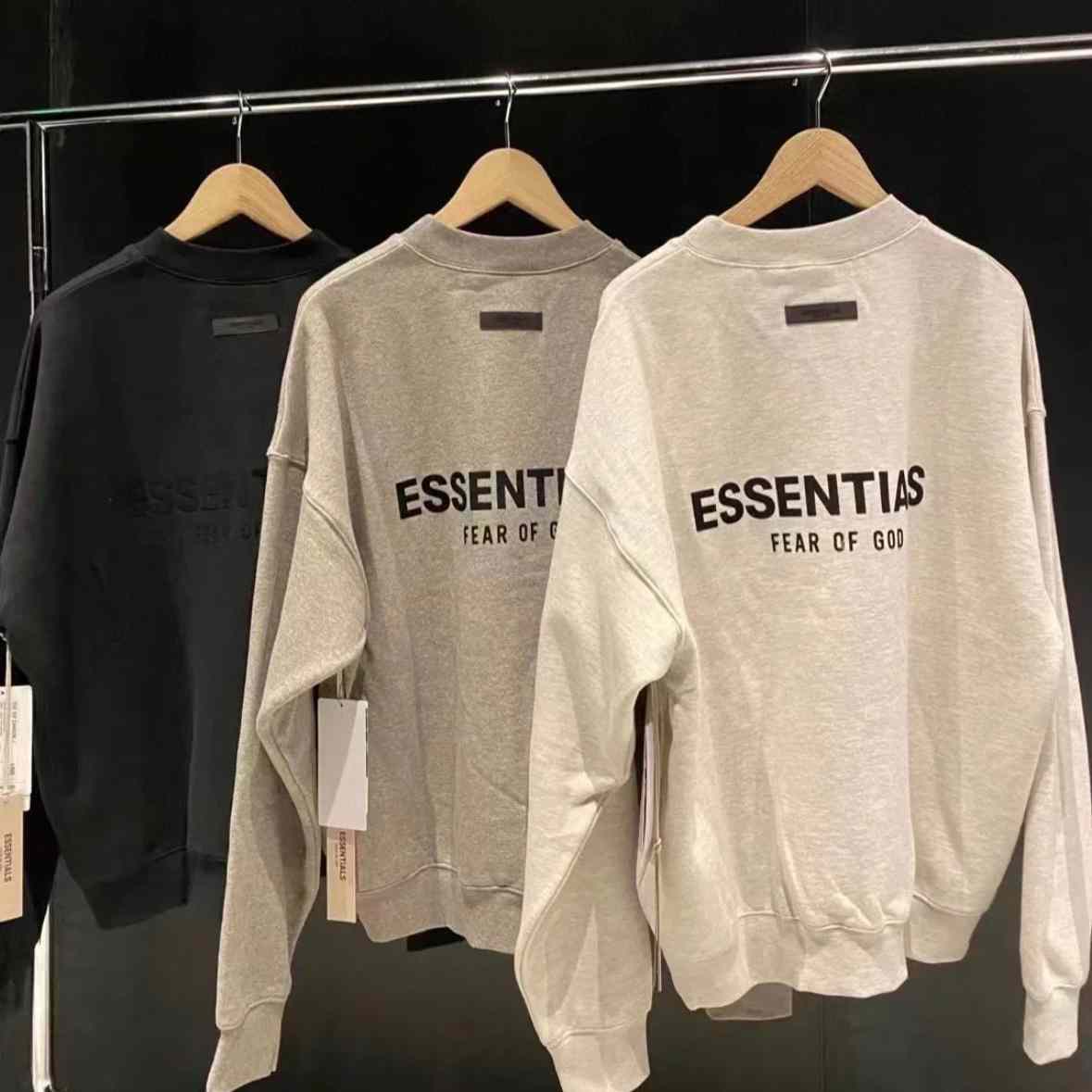 Fear of God Essentials Crewneck - EUR FASHION
