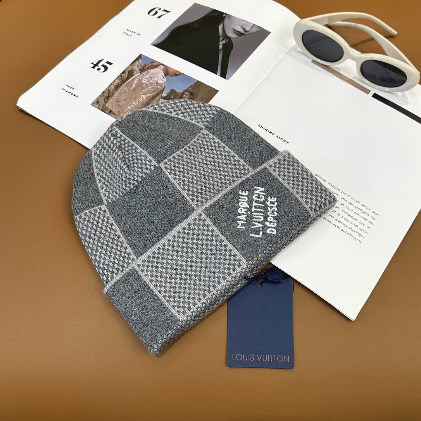 Louis Vuitton Beanie    - EUR FASHION