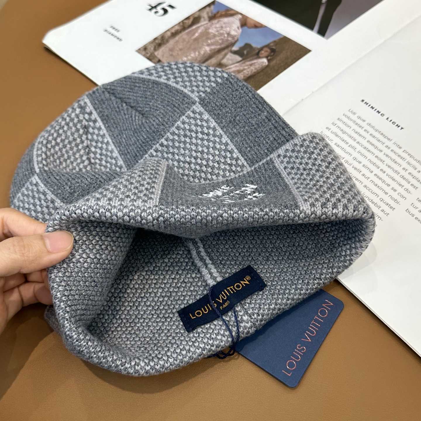 Louis Vuitton Beanie    - EUR FASHION