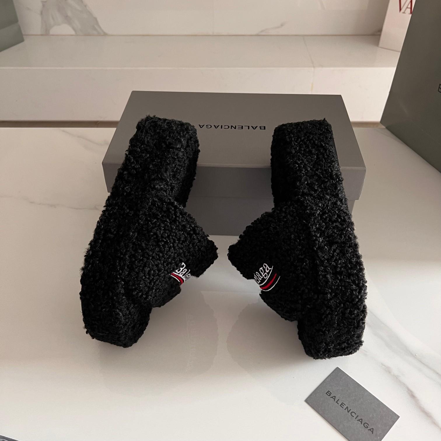 Balenciaga Furry Slide Sandals - EUR FASHION