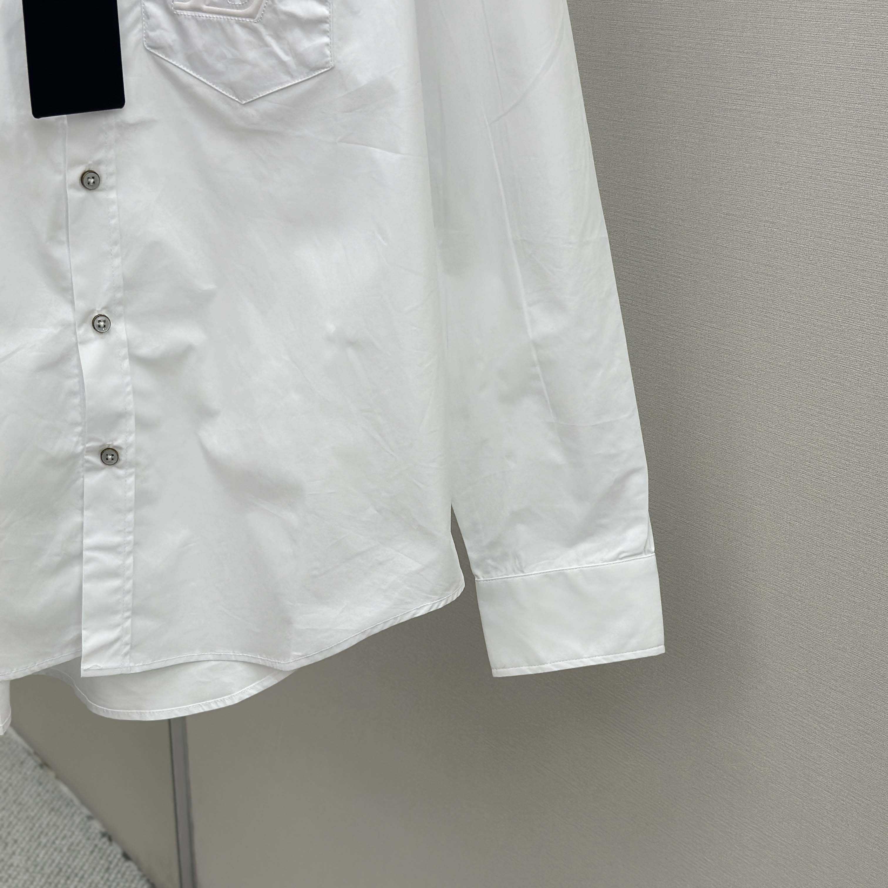 Louis Vuitton Embossed Signature Long-Sleeved Cotton Shirt   1AHVY7 - EUR FASHION