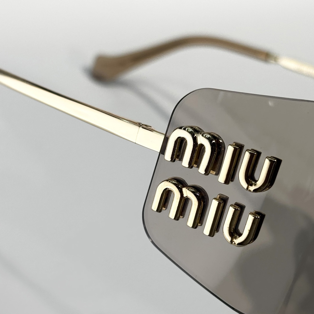 Miu Miu OMU B53S Sunglasses - EUR FASHION
