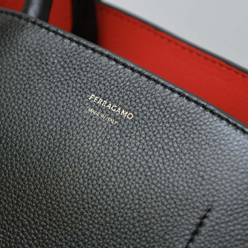 Ferragamo Hug Bicolor Handbag - EUR FASHION